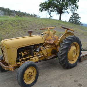 LOT 23 - M/F 35 & 5' SLASHER